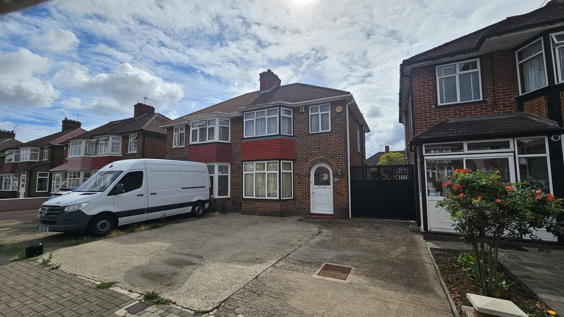Tintern Avenue, London